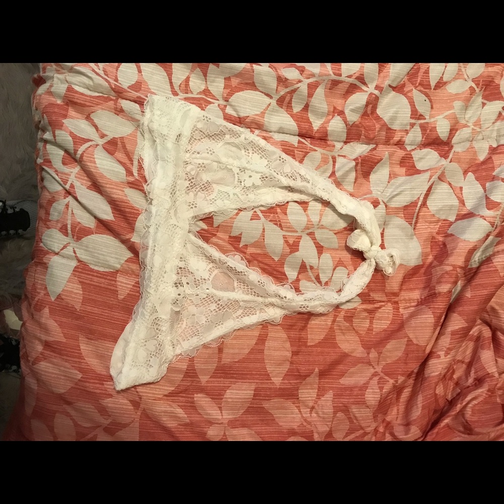 White bralette never worn just tried on